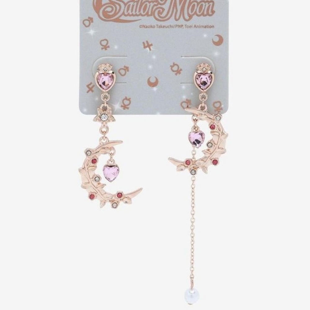 Pretty Guardian Sailor Moon Crescent Moon Earrings